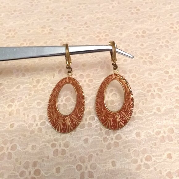 Vintage Red Gold Art Deco Gold Tone Large Oval Dangle Drop Earrings - Picture 2 of 9